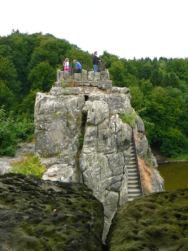 Externsteine - Aussichtsplattform auf dem Grottenfels