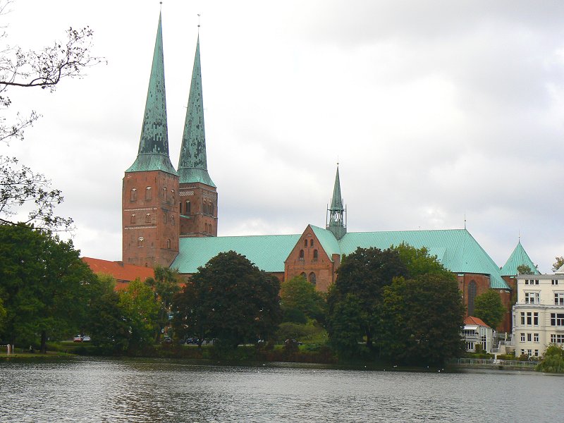 Der Lübecker Dom am Mühlenteich