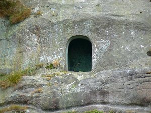 Zugang zur großen Grotte