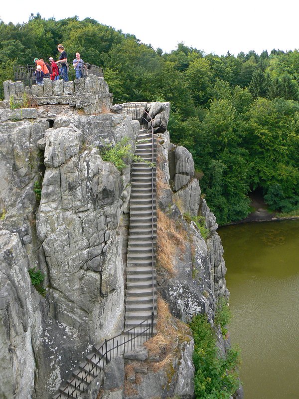 Externsteine - Aussichtsplatform auf dem Grottenfels