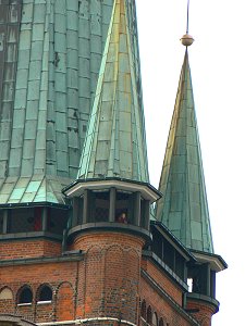 Turm der Petrikirche