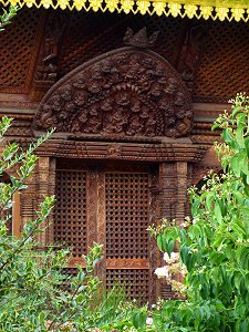 Portal am Nepal Himalaya Pavillon