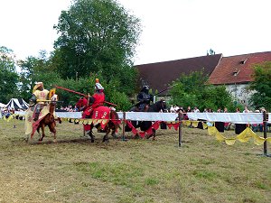Ritterturnier beim Mittelalterfest in Teublitz (Oberpfalz)